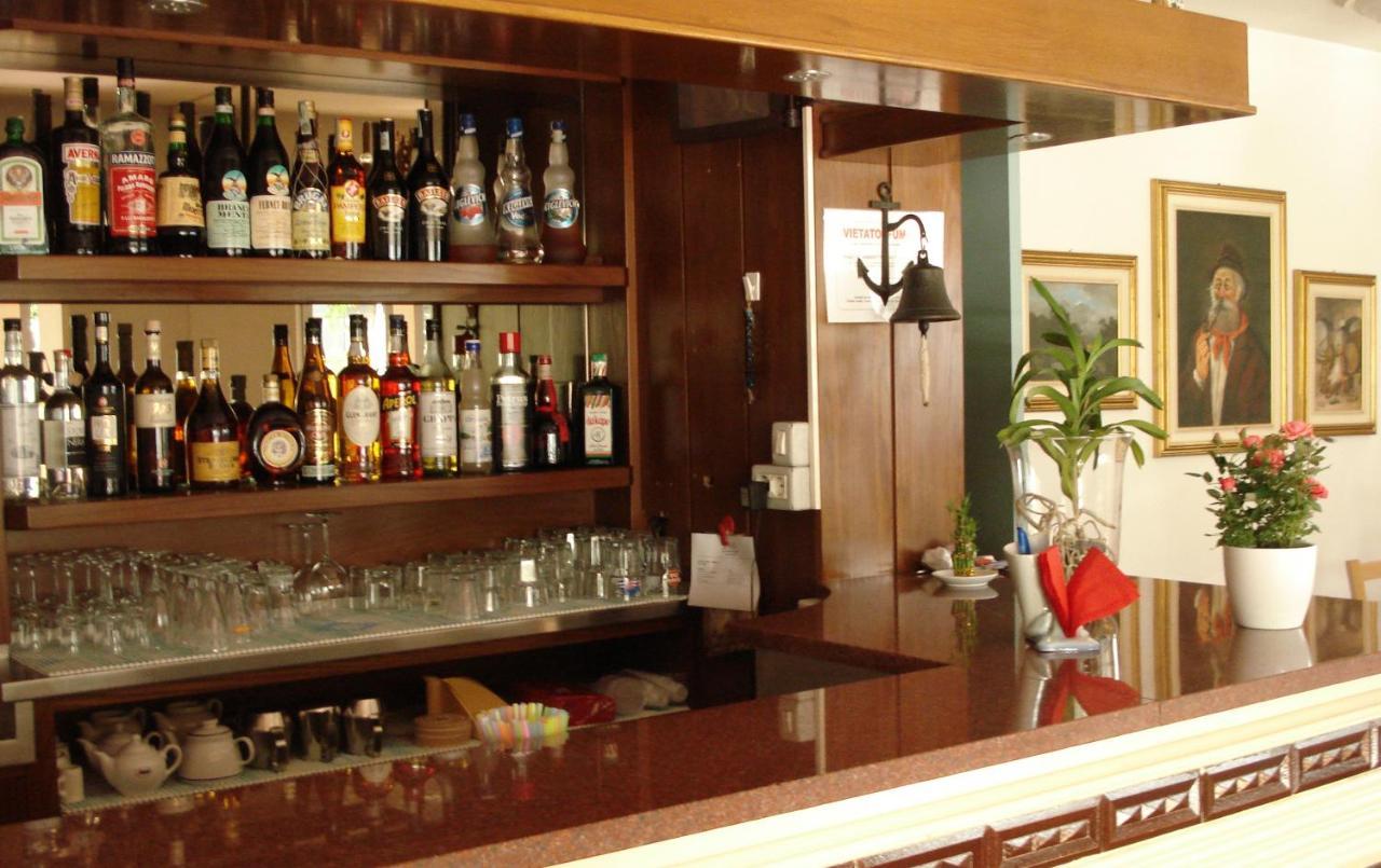 La Quercia Hotel Lignano Sabbiadoro Ngoại thất bức ảnh