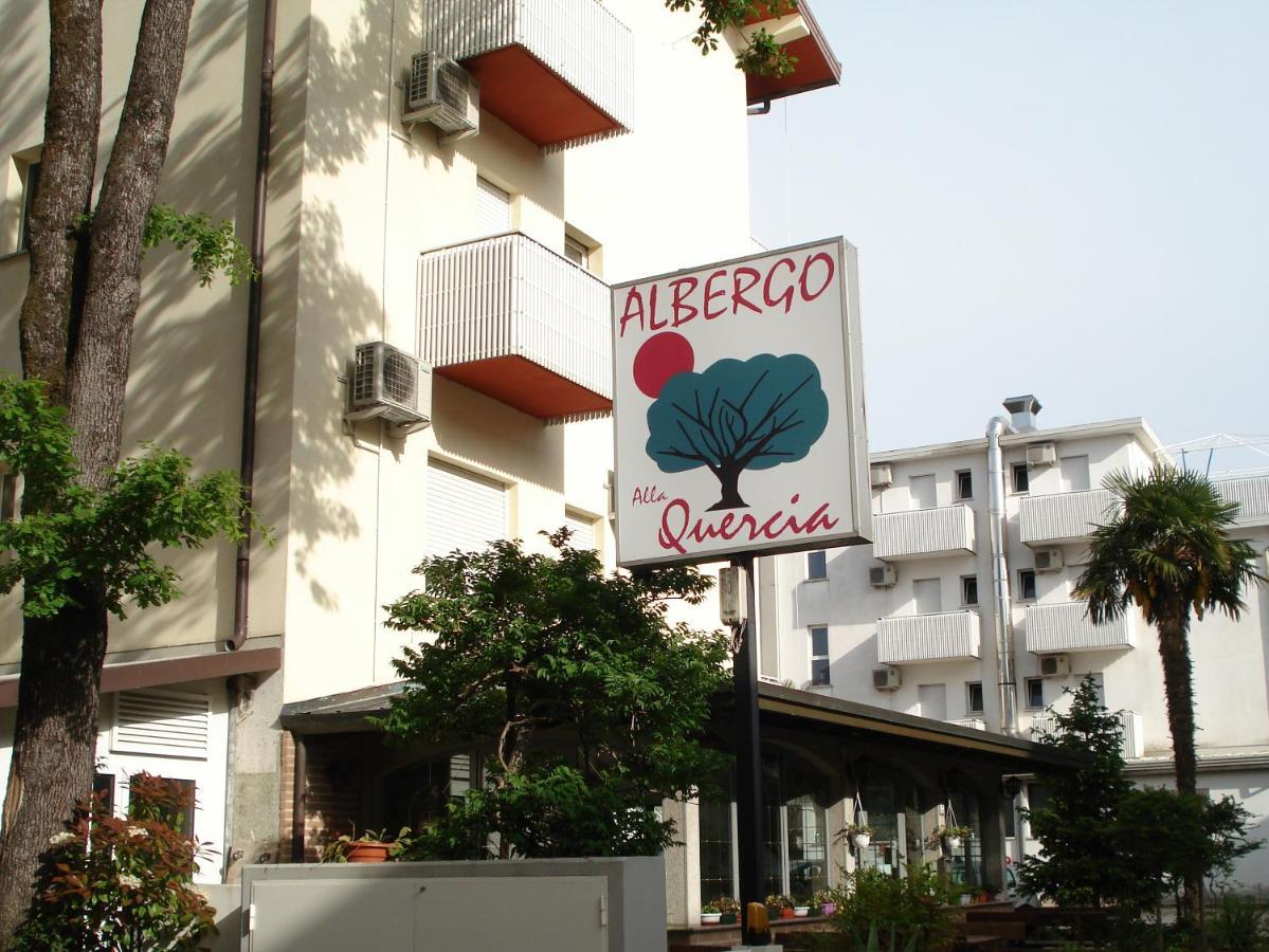 La Quercia Hotel Lignano Sabbiadoro Ngoại thất bức ảnh
