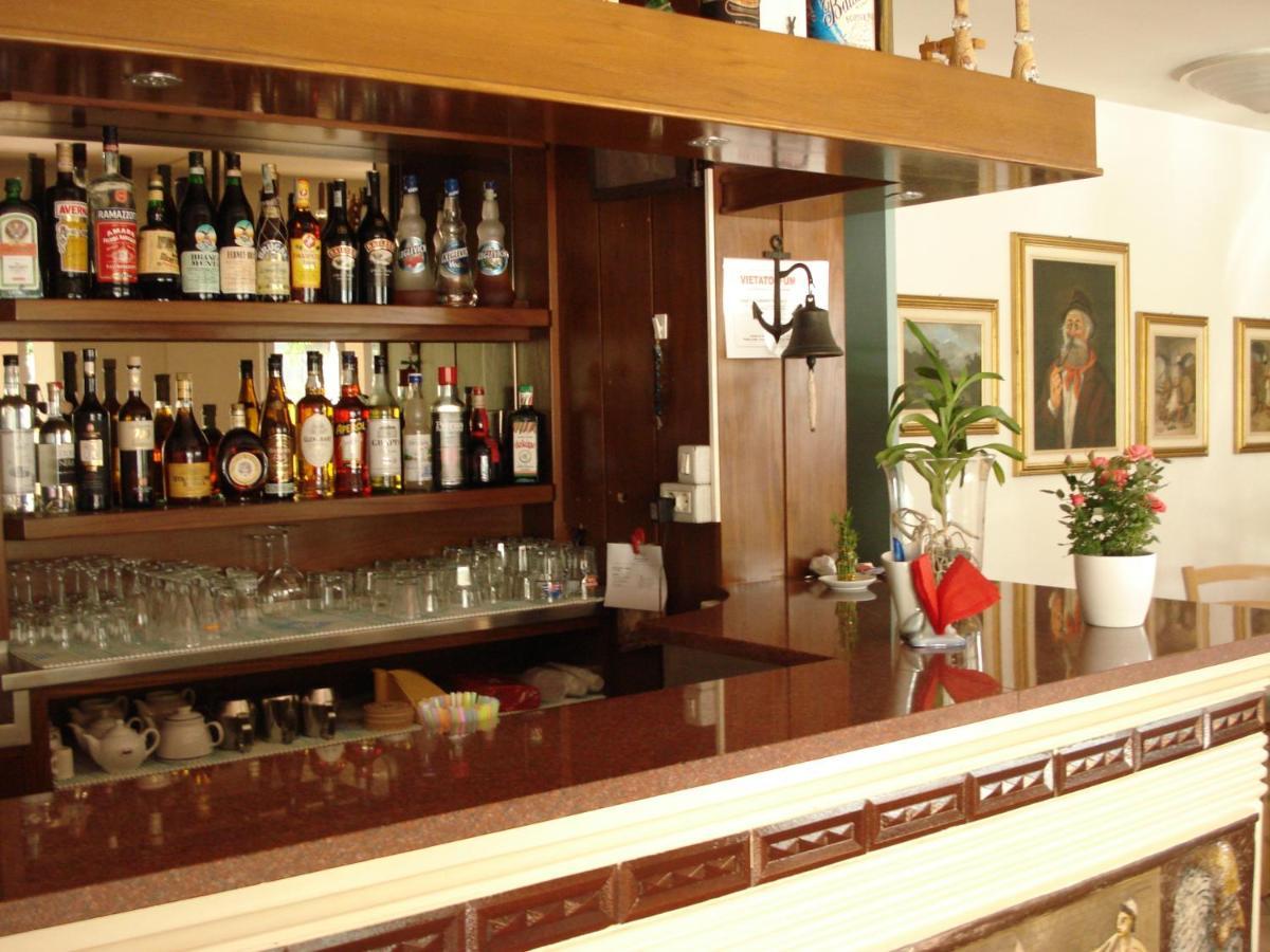 La Quercia Hotel Lignano Sabbiadoro Ngoại thất bức ảnh