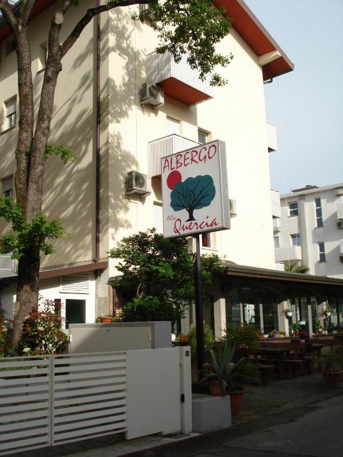 La Quercia Hotel Lignano Sabbiadoro Ngoại thất bức ảnh