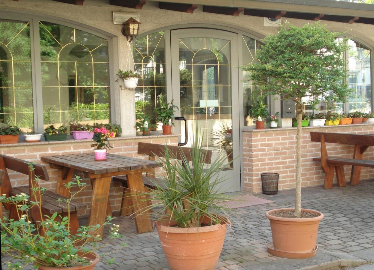 La Quercia Hotel Lignano Sabbiadoro Ngoại thất bức ảnh